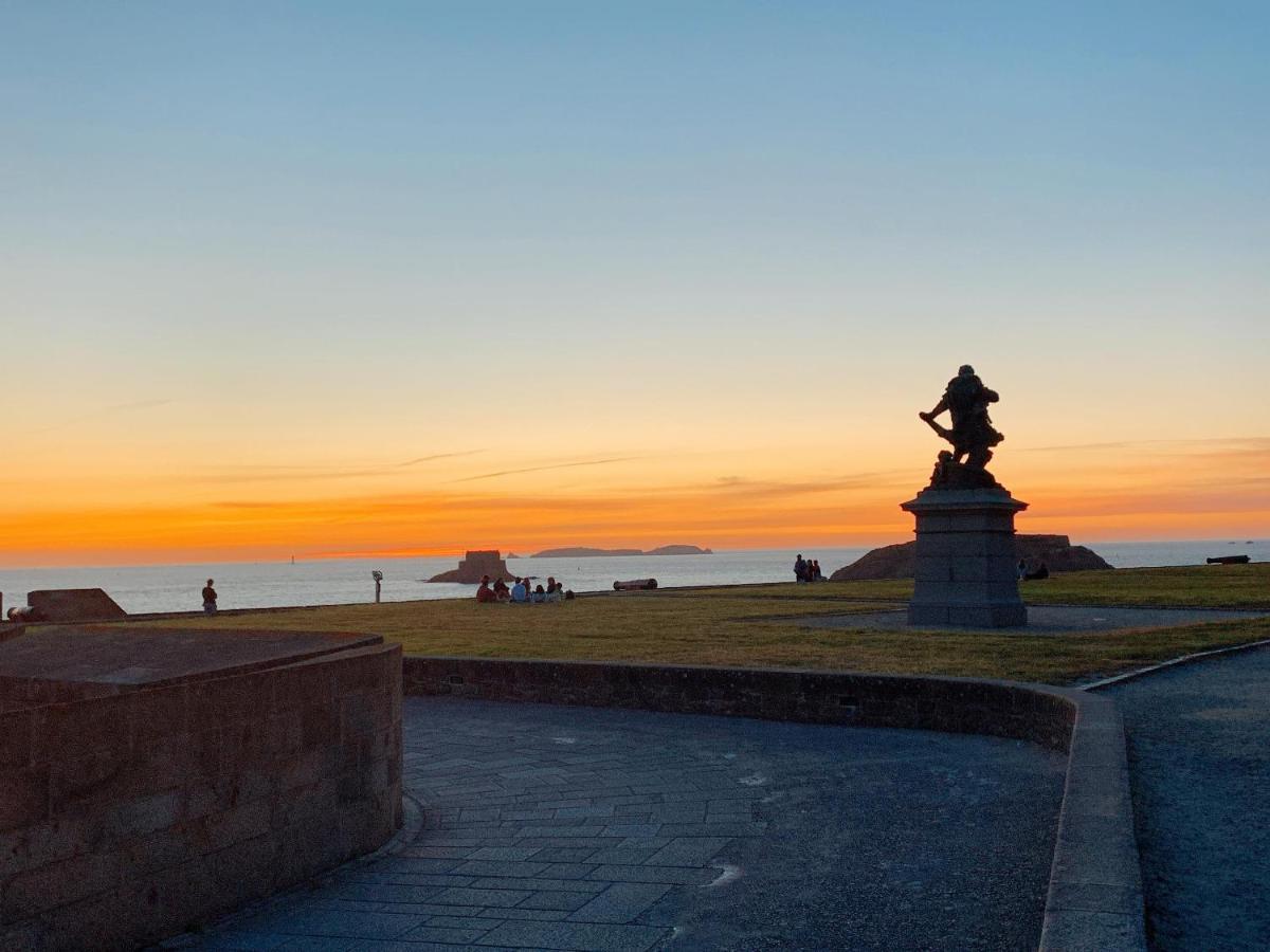 Appartement L'Emeraude A Saint Malo Intra-Muros Екстер'єр фото